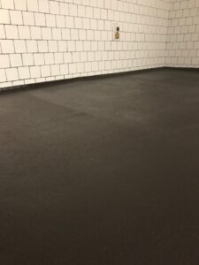 High solid epoxy coating in a food and beverage facility